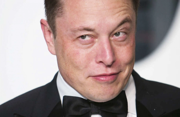 Elon Musk wstrzymuje się z zakupem Twittera. Umowa zostanie zerwana?