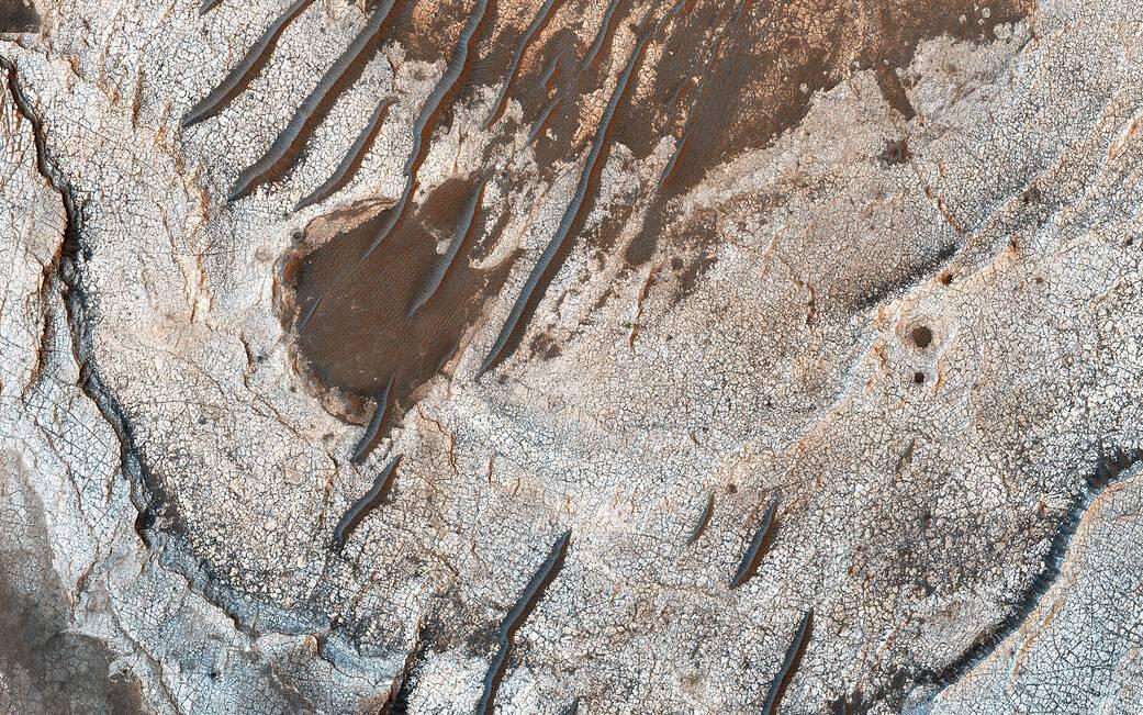 Fascynująca powierzchnia Marsa.